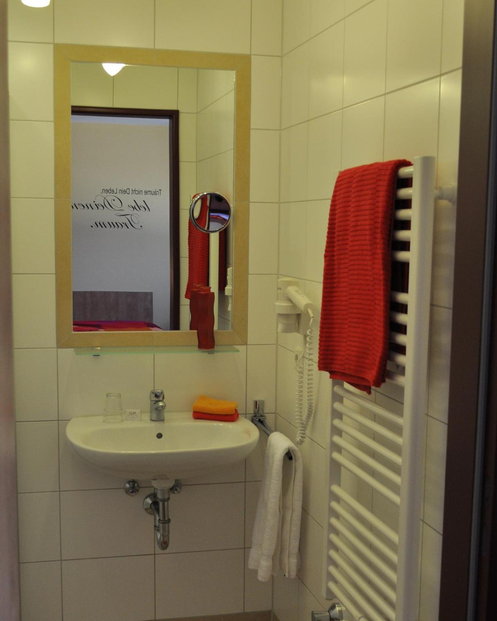 Hotel-Von-Heyden Tegernheim Kültér fotó