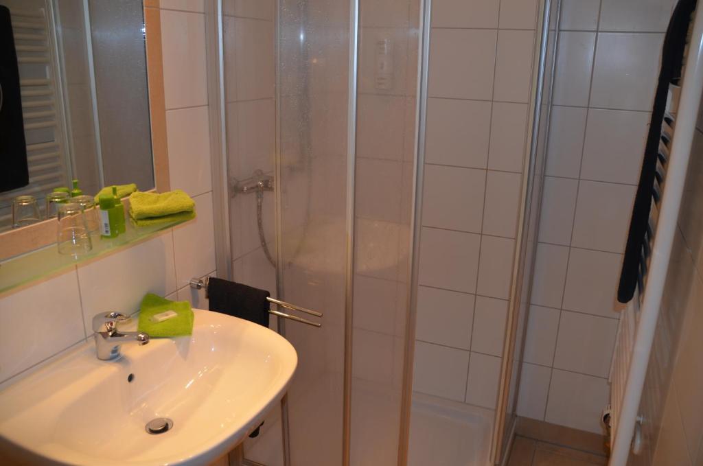 Hotel-Von-Heyden Tegernheim Szoba fotó