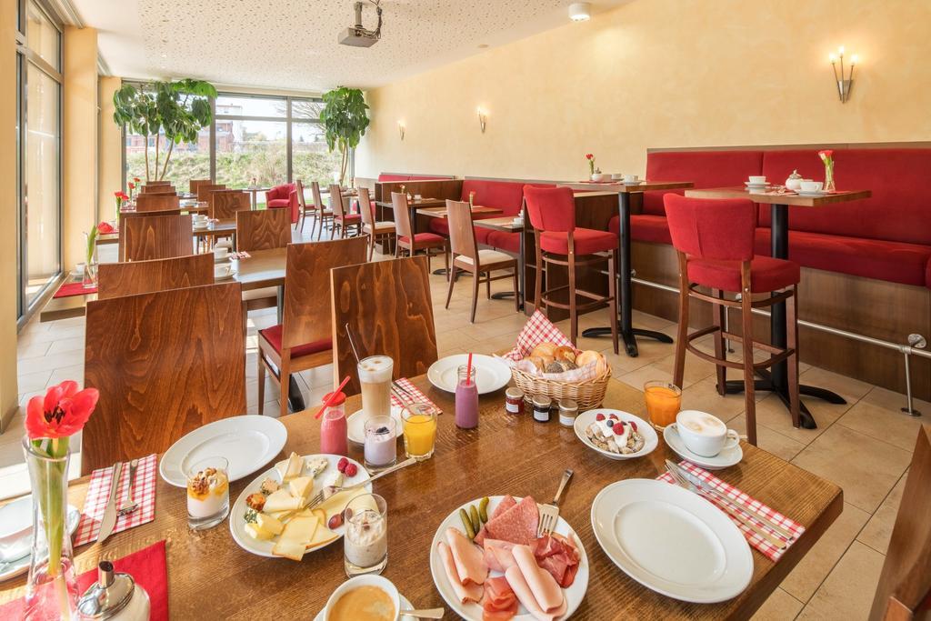 Hotel-Von-Heyden Tegernheim Kültér fotó