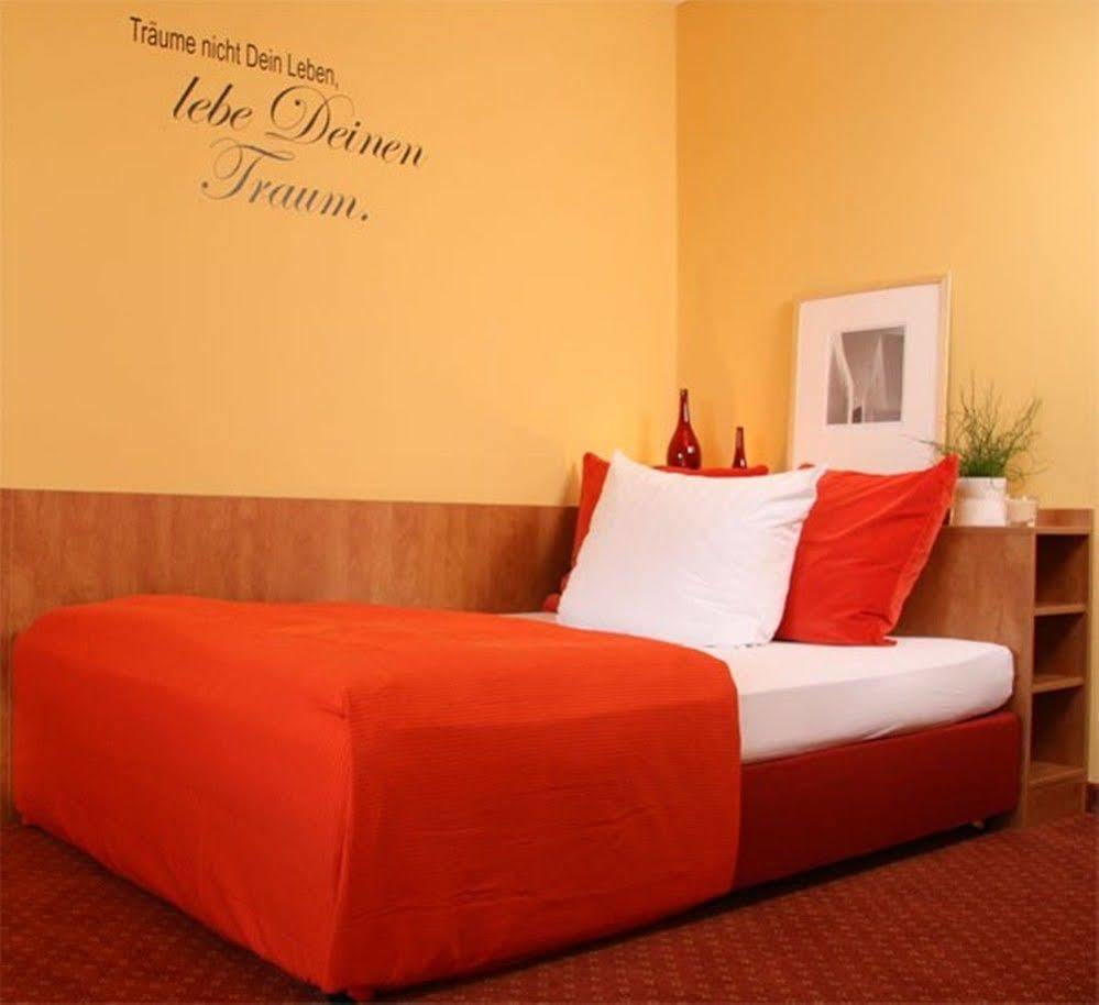 Hotel-Von-Heyden Tegernheim Kültér fotó